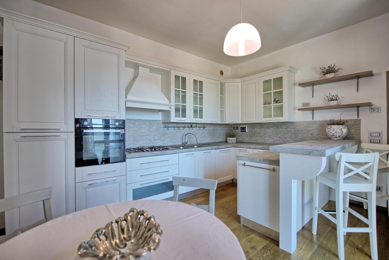 קסטיליון פיורנטינו Casa White By Posarellivillas מראה חיצוני תמונה